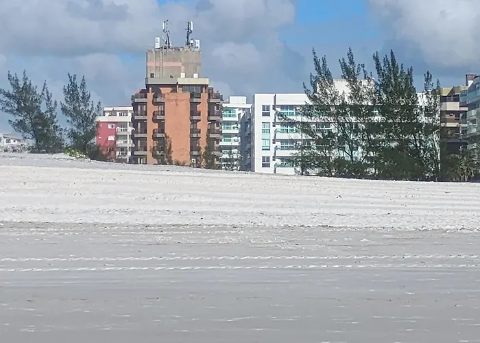 Apartamento Charmoso Em Frente A Praia Em Cabo Frio